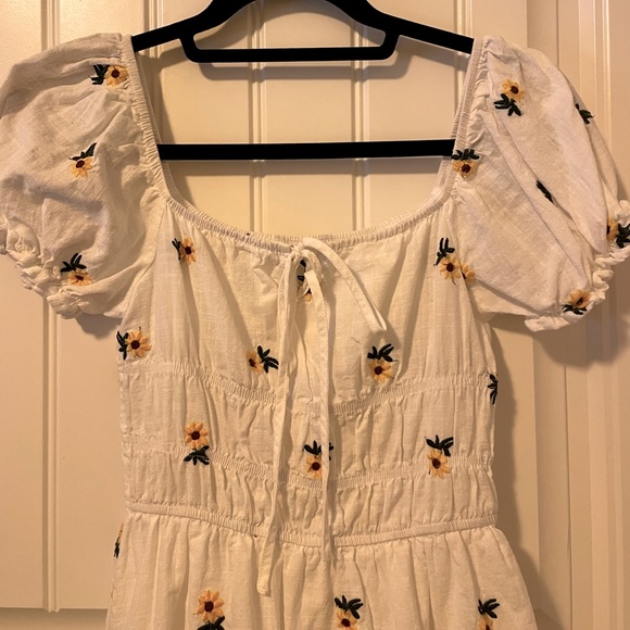 Embroidered Sunflower Dress - Picture 10 of 14